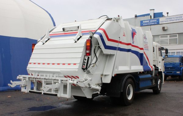 МУСОРОВОЗ С ЗАДНЕЙ ЗАГРУЗКОЙ CMZL-16G