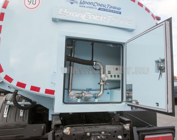 АCPT-10NO_UST_5453_Kamaz_43118_nasos_emkost'_obogrev_sp_mesto_4 АЦПТ-10НО УСТ 5453 Камаз 43118 насос, емкость обогрев, сп. место